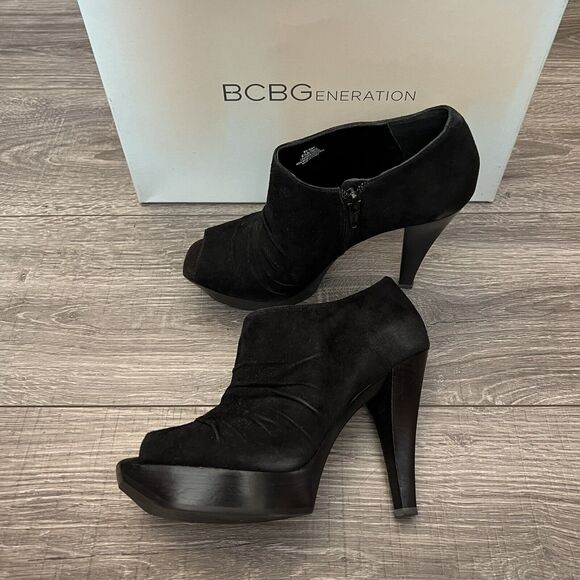 BCBG Heels Womens size 6.5 B 36.6 EU Black Suede Platform Zip Peep Toe Booties - Picture 1 of 14